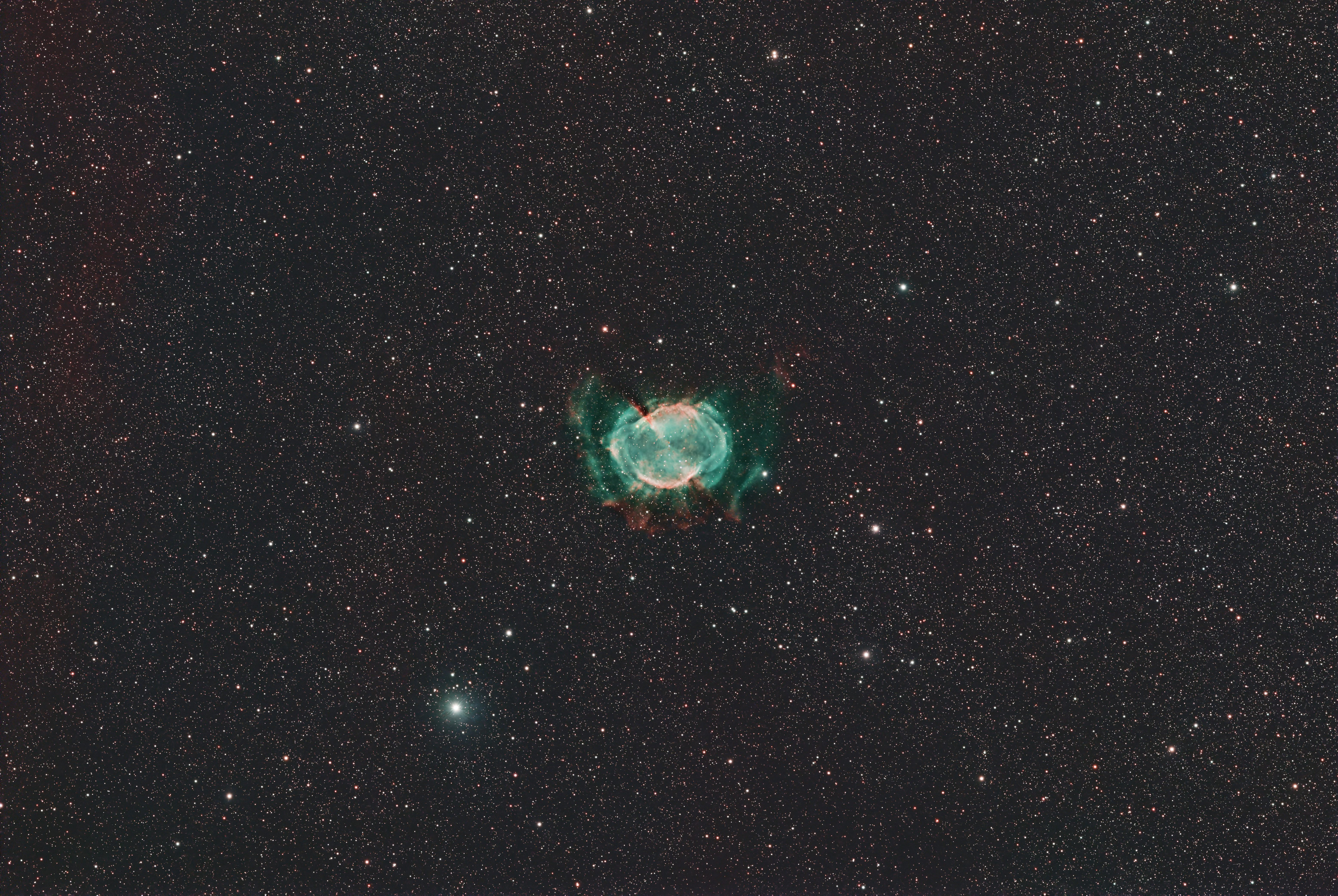 M27 (Dumbbell Nebula)